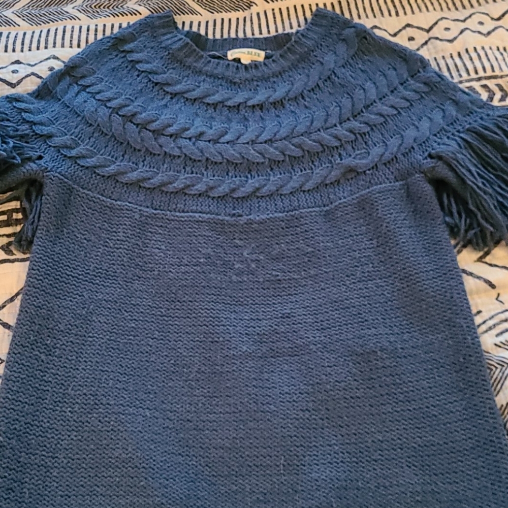 Sweater - Picture 2 of 3